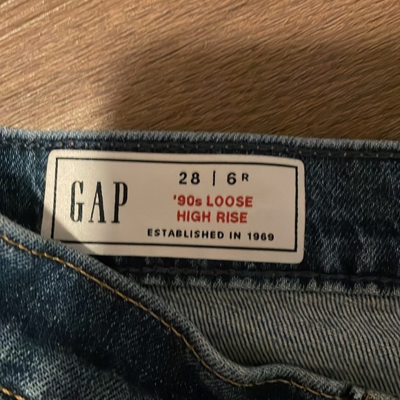 Gap Jean Women Size 28 / 6 R - Picture 2 of 3